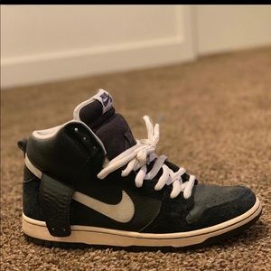 nike sb dunk high venom